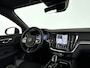 Volvo V60 T6 Plug-in hybrid AWD Plus Dark | SOH 100% | 360° camera | Harman Kardon | Stoel- en Stuurverwarming | Trekhaak