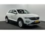 Volkswagen T-Roc 1.0 TSI Style Business CARPLAY NAVI ADAPTIEF CRUISE.