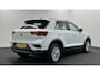 Volkswagen T-Roc 1.0 TSI Style Business CARPLAY NAVI ADAPTIEF CRUISE.