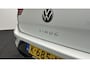 Volkswagen T-Roc 1.0 TSI Style Business CARPLAY NAVI ADAPTIEF CRUISE.