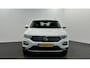Volkswagen T-Roc 1.0 TSI Style Business CARPLAY NAVI ADAPTIEF CRUISE.