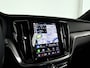 Volvo V60 T6 Plug-in hybrid AWD Plus Dark | SOH 100% | 360° camera | Harman Kardon | Stoel- en Stuurverwarming | Trekhaak
