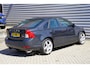 Volvo S40 2.4i-170PK Momentum R-Design Aut. Ecc Cruise Navi PDC NL-auto!