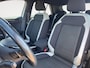 Volkswagen T-Roc 1.5 TSI Sport *Automaat*Navigatie*Parkeersensoren*Trekhaak*Adapt. Cruise control*Climate Control*Stoelverwarming*LM.Velgen*Zeer nette auto!