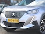 Peugeot 2008 1.2 PureTech Allure Pack Automaat | Camera| Navigatie | Trekhaak | 17" LMV