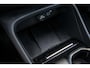 Volvo XC40 Recharge Core 70 kWh | Cruise Control | Parkeercamera | Navigatie | Stoel-/Stuurverwarming | Warmtepomp | Uitschuifbare Beensteunen |