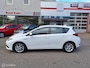 Toyota Auris 1.8 HYBRID DYNAMIC GO / Climate /