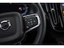 Volvo XC40 Recharge Core 70 kWh | Cruise Control | Parkeercamera | Navigatie | Stoel-/Stuurverwarming | Warmtepomp | Uitschuifbare Beensteunen |