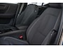 Volvo XC40 Recharge Core 70 kWh | Cruise Control | Parkeercamera | Navigatie | Stoel-/Stuurverwarming | Warmtepomp | Uitschuifbare Beensteunen |