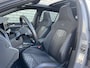Volkswagen Golf Variant 1.5 eTSI R-Line Edition | Panoramadak | Stoel + Stuurverwarming |