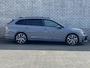 Volkswagen Golf Variant 1.5 eTSI R-Line Edition | Panoramadak | Stoel + Stuurverwarming |