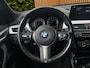 BMW X1 sDrive20i High Executive | Trekhaak | Camera | Head-up | Stoelverwarming | 19" Velgen