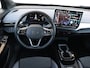Volkswagen ID.4 Pro Limited Edition 77 kWh 286 pk | Trekhaak  | Harman Kardon | Memory stoelen | Warmtepomp | SOH 99% | 360 Camera | Side Assist | Stoel- en stuurverwarming