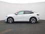 Volkswagen ID.5 Pro 77 kWh 204 PK| Dealeronderhouden | Navigatie Pro | Achteruitrijcamera | Stoelverwarming | Stuurwielverwarming | Keyless | Parkeersensoren