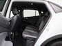 Volkswagen ID.5 Pro 77 kWh 204 PK| Dealeronderhouden | Navigatie Pro | Achteruitrijcamera | Stoelverwarming | Stuurwielverwarming | Keyless | Parkeersensoren