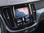 Volvo XC60 2.0 B5 Momentum Exclusive | Harman/Kardon | Trekhaak | Camera | Adaptive Cruise | Stuur/stoelverwarming