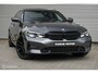 BMW 3-Serie 320i Executive Edition | Stoelverwarming | Sportstoelen | Donkere hemel | Camera | LED | 19 Inch | Mineralgrau Metallic | NL auto