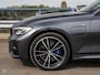 BMW 3-Serie 330e High Executive M Sport | Schuifdak | Laser LED | HUD | Leder | 360 Camera | Harman Kardon | Apple Carplay/Android Auto | 293 PK XtraBoost | 19"