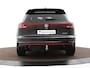 Volkswagen Touareg 3.0 TSi 462pk DSG eHybrid 4MOTION R · SOH 96.9% · Panoramadak · 360 Camera · Luchtvering · Wegklapbare Trekhaak · Stoelventilatie · Elek. Voorstoelen · 21'' Inch ·