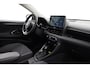 Toyota Yaris 1.5 Hybrid 115 Dynamic | €3.000,- Korting | Apple Carplay / Android Auto | Dodehoek detectie | Parkeersensoren voor/achter | Stoel-/stuurverwarming | Adaptive Cruise | Clima | Keyless | Camera | 16 inch