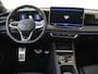 Volkswagen Tiguan 1.5 eHybrid R-Line Edition | SoH 98% | Panoramadak | Trekhaak | Lederen bekleding | Head-up display | Black style | Harman/Kardon audio | 360 camera | Dode hoek assistent |