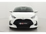 Toyota Yaris 1.5 Hybrid 115 Dynamic | €3.000,- Korting | Apple Carplay / Android Auto | Dodehoek detectie | Parkeersensoren voor/achter | Stoel-/stuurverwarming | Adaptive Cruise | Clima | Keyless | Camera | 16 inch
