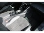 Peugeot 2008 1.2 Hybrid 145 GT | Automaat | Navigatie | Camera voor + achter | Massage | Stoelverwarming | Adaptieve cruise |