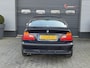 BMW 3-Serie 320i Executive | Cruise Control | Climate Control | Parkeersensoren | 17 Inch Lichtmetalen Velgen | Stoelverwarming |