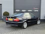 BMW 3-Serie 320i Executive | Cruise Control | Climate Control | Parkeersensoren | 17 Inch Lichtmetalen Velgen | Stoelverwarming |