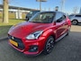 Suzuki Swift 1.4 Sport Smart Hybrid | 129pk | Navi | Camera | Climate Control | 29.000km! | Stoelverwarming |
