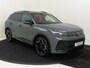 Volkswagen Tiguan 1.5 eHybrid R-Line Edition | SoH 99% | Panoramadak | Trekhaak | Lederen bekleding | Black style | Head-up display | Harman/Kardon audio | 360 camera | Parkeerassistent |