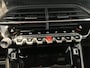 Peugeot e-2008 EV GT 50 kWh l Navi l Stoelverwarming l Camera l Apple carplay & Android auto