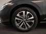 Volkswagen Golf 1.0 TSI Life 110pk 6bak| 16'LM-velgen| extra getint glas |