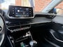 Peugeot 208 1.2 PureTech Allure CAMERA / LED / 1/2 LEER / CARPLAY / ANDROID