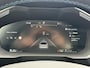 Lynk & Co 01 1.5 | Matt Grey Aluminium | Trekhaak | Zwarte hemelbekleding | Apple Carplay/Android Auto | Panorama dak | 360° Camera | Stoelverwarming | Stuurwiel verwarming| adaptieve cruise control | Premium Audio | Keyless entry/start |