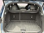 Lynk & Co 01 1.5 | Matt Grey Aluminium | Trekhaak | Zwarte hemelbekleding | Apple Carplay/Android Auto | Panorama dak | 360° Camera | Stoelverwarming | Stuurwiel verwarming| adaptieve cruise control | Premium Audio | Keyless entry/start |