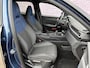 Lynk & Co 01 1.5 | Matt Grey Aluminium | Trekhaak | Zwarte hemelbekleding | Apple Carplay/Android Auto | Panorama dak | 360° Camera | Stoelverwarming | Stuurwiel verwarming| adaptieve cruise control | Premium Audio | Keyless entry/start |