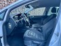 Volkswagen Golf 1.5 TSI Highline Business R-LINE