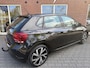 Volkswagen Polo 1.0 TSI Comf.l. Bus. Automaat TREKHAAK / 17 INCH / CARPLAY / AND