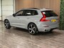 Volvo XC60 T8 AWD Recharge Ultra Dark | Luchtvering | Trekhaak | 360 Camera | Head-Up Display | 455pk | Harman Kardon | Adaptieve Cruise Control | Stoelverwarming voor+achter | Stuurwielverwarming | Schuifdak | 21 Inch | Full LED Meesturende koplampen | Pilot Assist | BLIS Dode Hoek Detectie | Elektrische voorstoelen geheugen | Lederen bekleding | Zitting verlenging voorstoelen | Lederen dashboard | Google Infotainment | Keyless Drive | Parkeersensoren voor+achter | Privacy Glass | Elektrisch bedienbare achterklep | DAB Radio | Apple Carplay/Android Auto | Alarm Klasse III | Draadloos telefoon opladen | Volvo On Call met mobiele App functie | Vapour Grey Metallic |
