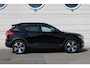 Volvo XC40 1.5 T4 Plug-in hybrid Ultimate Dark | Apple Carplay & Android Auto | Autonomous Emergency Braking | Bots herkenning en activatie | Buitenspiegels elektrisch inklapbaar | Cruise control adaptief met Stop&Go en stuurhulp | Elektrisch glazen panorama-dak | Elektrisch verstelbare bestuurdersstoel met geheugen | Rijstrooksensor met correctie | voorstoelen en stuur verwarming | Lederen bekleding