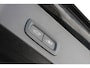 Volvo XC40 1.5 T4 Plug-in hybrid Ultimate Dark | Apple Carplay & Android Auto | Autonomous Emergency Braking | Bots herkenning en activatie | Buitenspiegels elektrisch inklapbaar | Cruise control adaptief met Stop&Go en stuurhulp | Elektrisch glazen panorama-dak | Elektrisch verstelbare bestuurdersstoel met geheugen | Rijstrooksensor met correctie | voorstoelen en stuur verwarming | Lederen bekleding