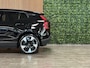 Volvo EX30 Single Motor Extended Range Ultra 69 kWh | 99% SoH | 360° 3D Camera | Stoel en Stuurwielverwarming | Panoramadak | Harman Kardon | 20 inch | Elektrische voorstoelen | Adaptieve Cruise Control | Pilot Assist | BLIS Dode Hoek Detectie | Keyless Drive | Parkeersensoren voor+achter | Privacy Glass | Google Infotainment | Elektrisch bedienbare achterklep | Electronic Climate Control 2-Zone | Indigo - Textiel / Nordico bekleding | Warmtepomp | Apple Carplay | Volvo On Call met mobiele App functie | Onyx Black Metallic |