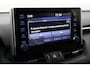 Toyota RAV4 2.5 Hybrid Bi-Tone | Navigatie | Leder | Apple Carplay / Android Auto | Stoelverwarming | Keyless | Adaptive Cruise | Clima | Parkeersensoren voor/achter | Camera | 18 inch