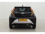Toyota Aygo X Hybrid 115 pulse | Apple Carplay / Android Auto | Adaptive Cruise | LED | Clima | Camera | 17 inch | Privacy glas