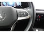 Volkswagen Golf Variant 1.0 TSI Life | Adaptive cruise | Lichtmetaal |