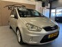 Ford C-Max 1.8-16V Titanium|Memory Stoelen|Clima|Parkeersensoren|Trekhaak|LM Velgen|Halflederen stoelen|
