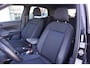 Volkswagen T-Cross 1.0 TSI 95pk Life | Trekhaak | Navigatie | Parkeersensoren V+A