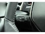 Peugeot 2008 1.2 Hybrid 145 Allure | Climate & Cruise control | Achteruitrijcamera | Parkeersensoren | AppleCarplay / AndroidAuto | Full LED