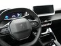 Peugeot e-2008 EV Allure Pack 50 kWh | SoH 93,3% |  Apple Carplay | Navigatie | Achteruitrij camera | Parkeersensoren achter | Spraakbediening |